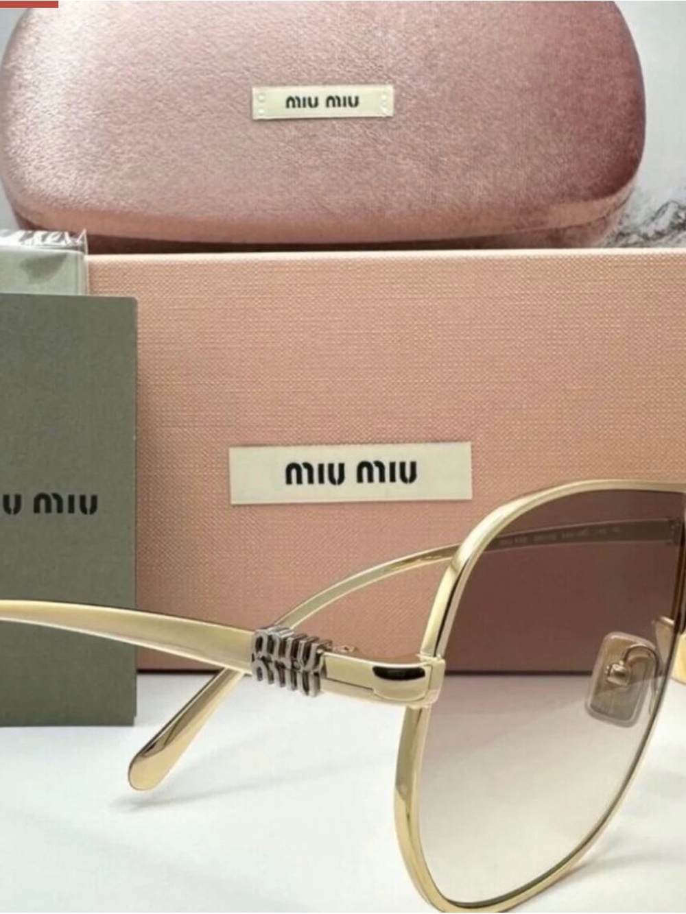 🕶️ Miu Miu Gold Aviator Sunglasses with Pink Gradient Lenses ✨ - Picture 3 of 6
